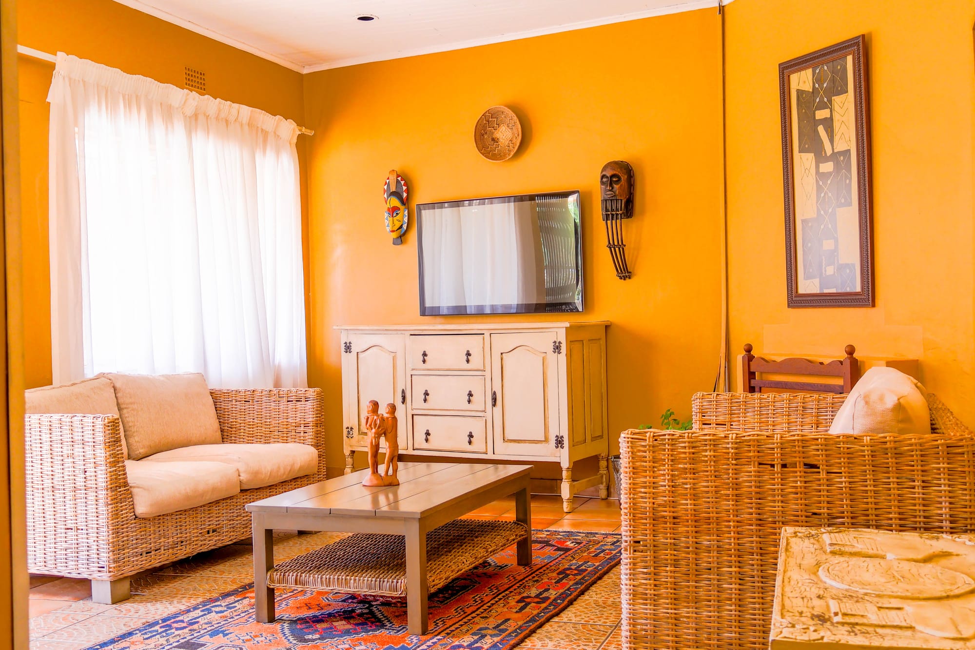 Chababa · Lounge: Chababa guest lounge at Boga Legaba
