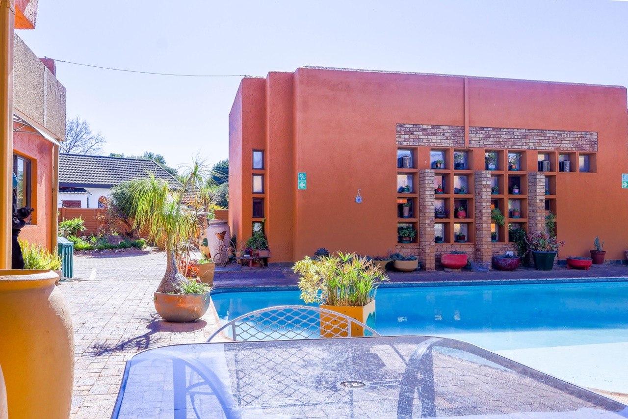 Boga Legaba guest house